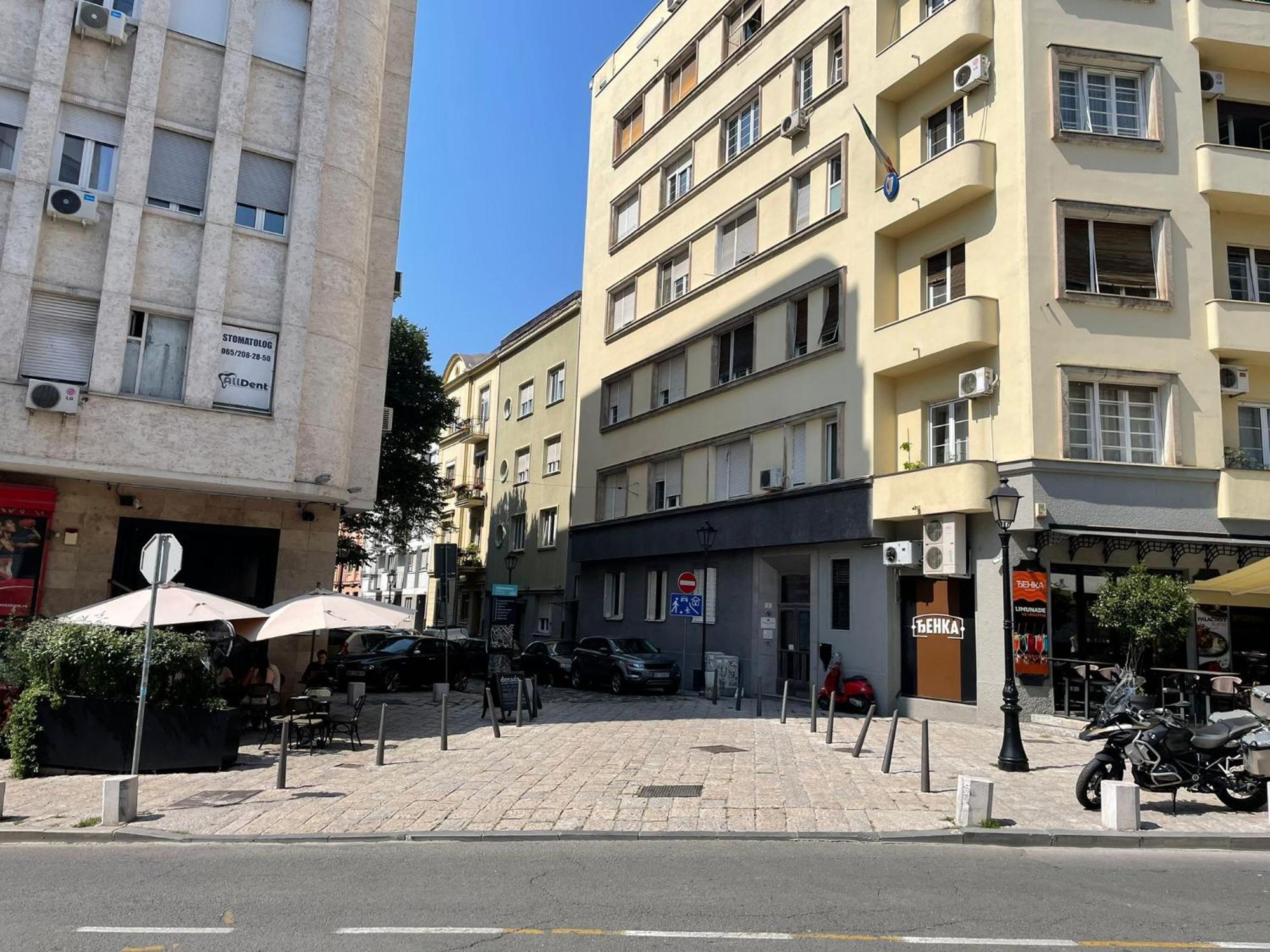 City Centre Elegance: Kosancicev Venac Studio Belgrade Exterior photo